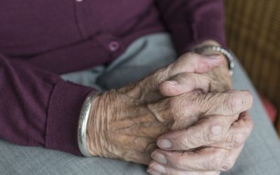 Retraite 2.0 : Des seniors plus connectés qu’on ne le pense !